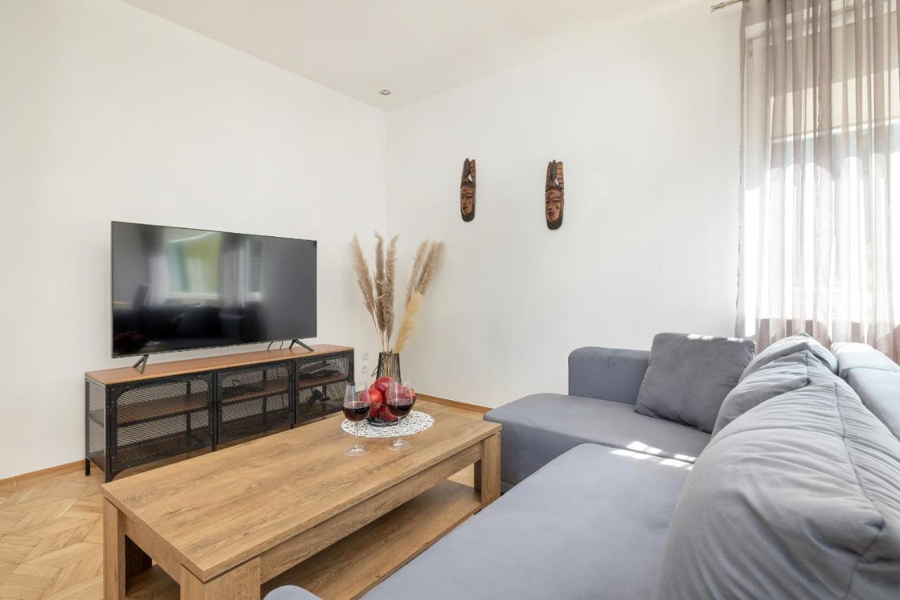 Bright & Spacious Family Apartment In Miedzyzdroje With Parking And 3 Balconies By Noclegi Renters Eksteriør bilde