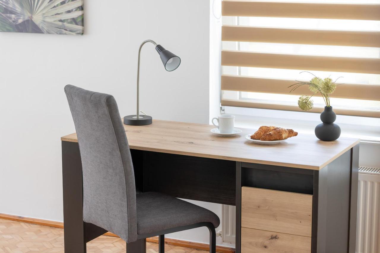 Bright & Spacious Family Apartment In Miedzyzdroje With Parking And 3 Balconies By Noclegi Renters Eksteriør bilde